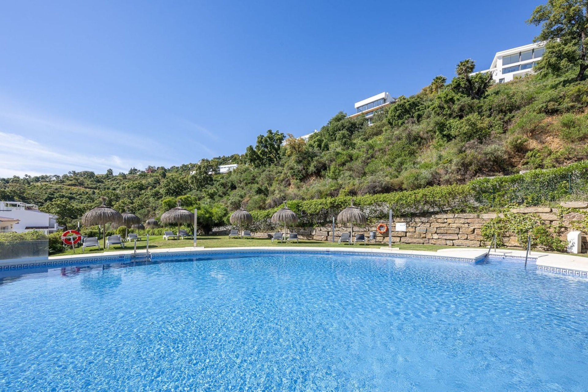 Rynek wtórny - apartment - Marbella - La Mairena
