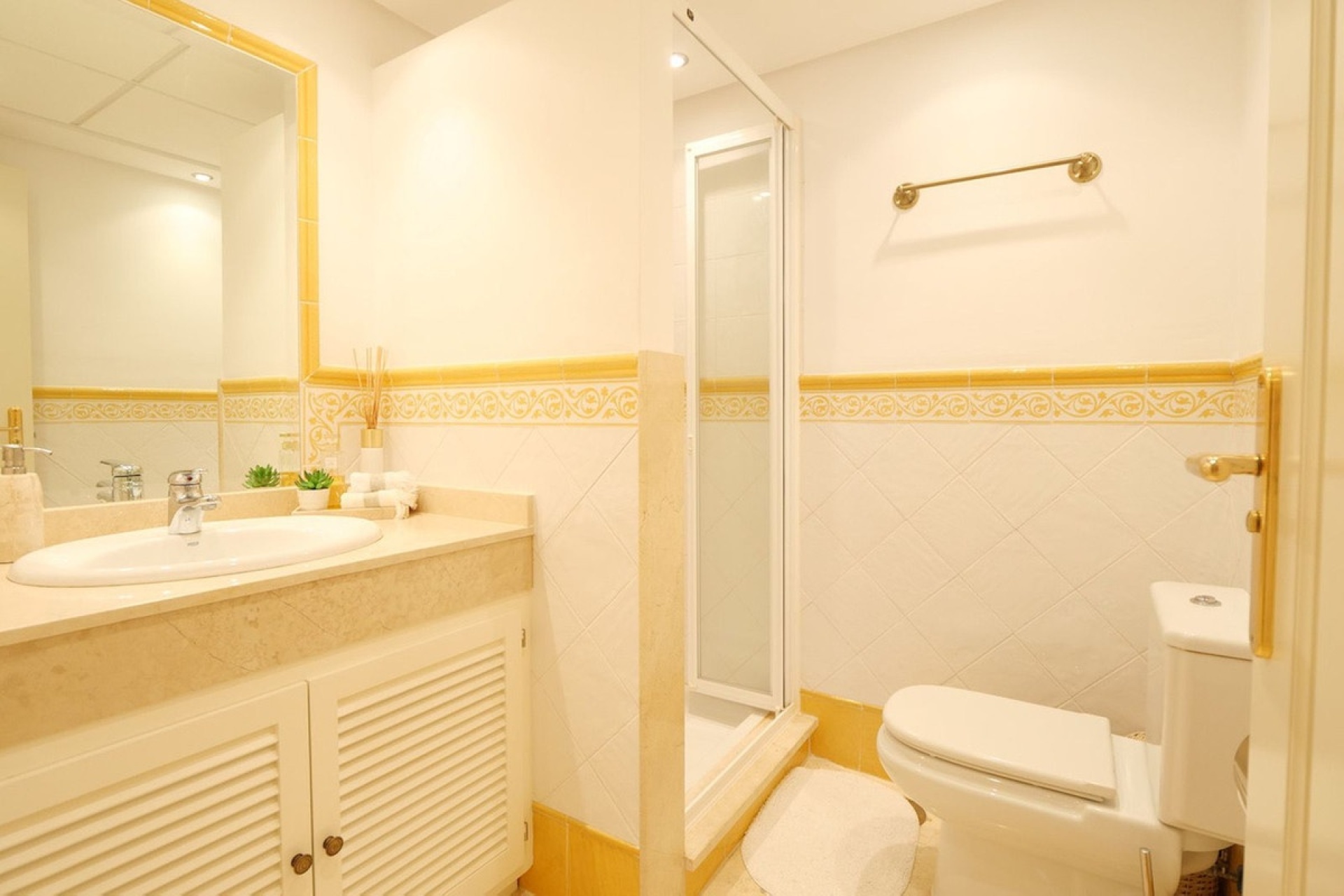 Rynek wtórny - apartment - Marbella - La Mairena