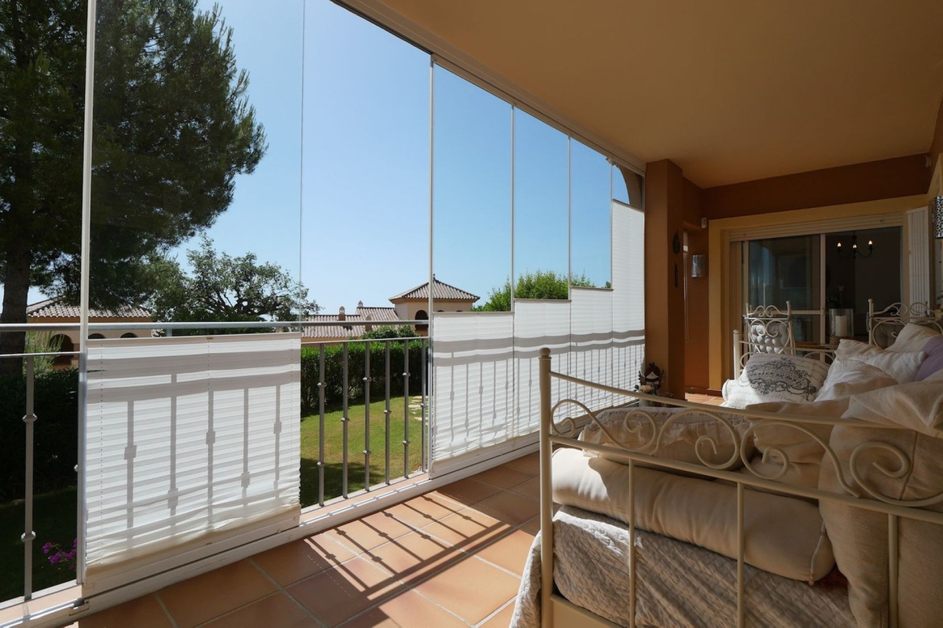 Rynek wtórny - apartment - Marbella - La Mairena