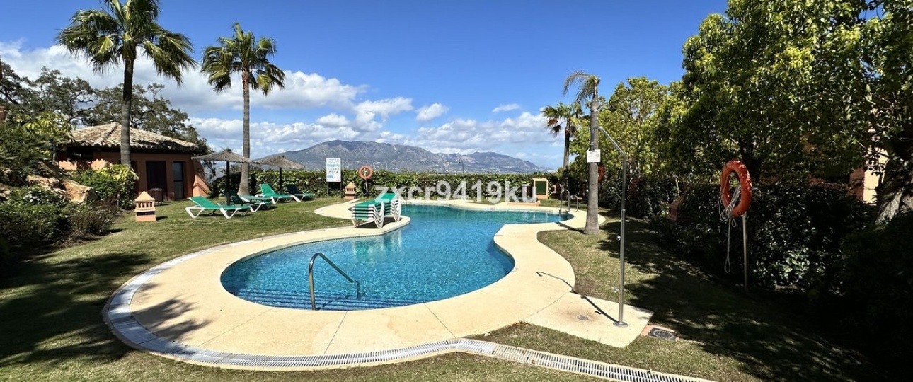 Rynek wtórny - apartment - Marbella - La Mairena