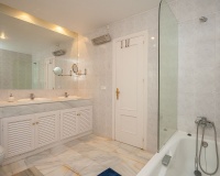 Rynek wtórny - apartment - Marbella - La Mairena
