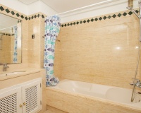 Rynek wtórny - apartment - Marbella - La Mairena