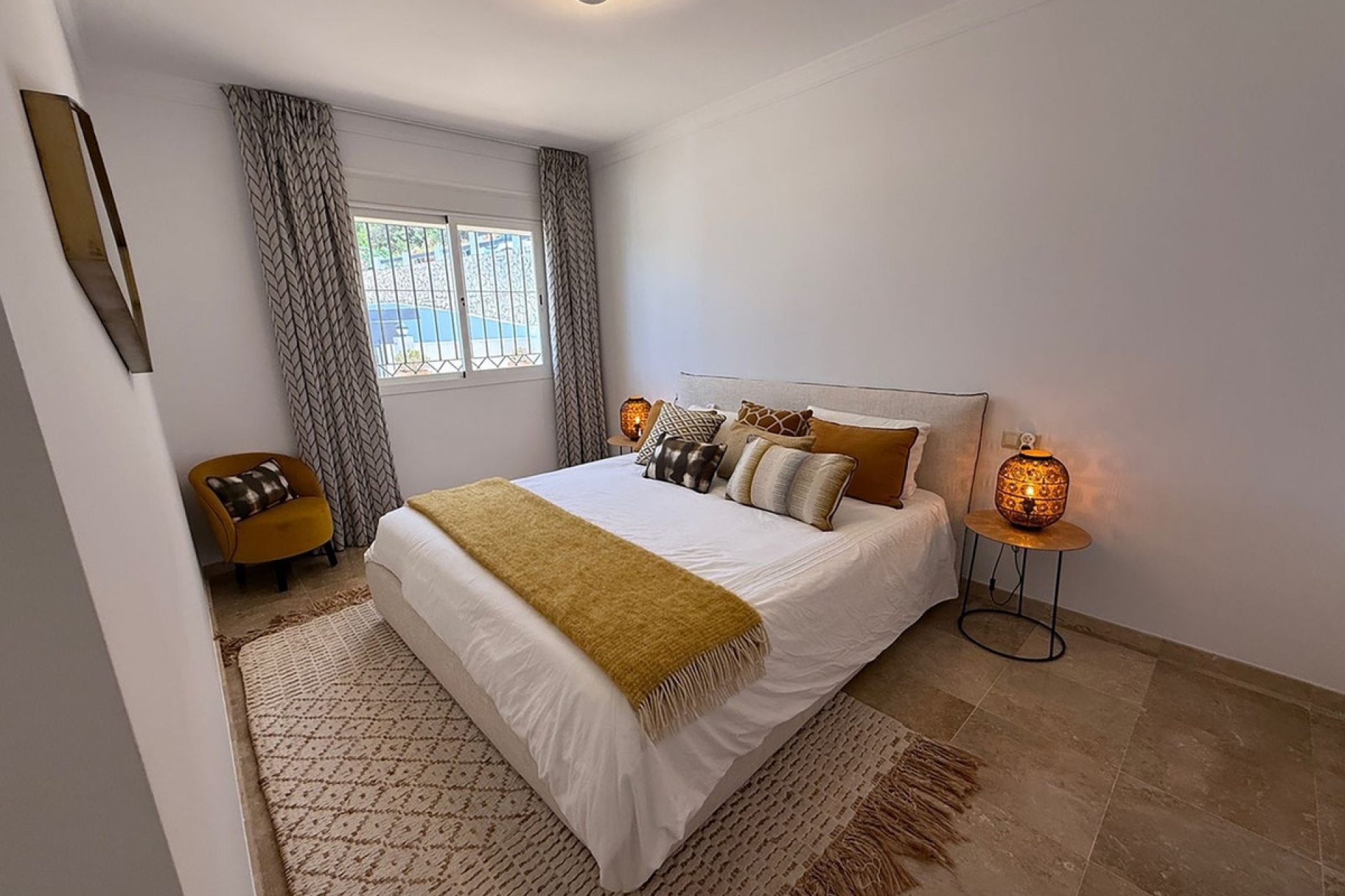 Rynek wtórny - apartment - Marbella - La Mairena
