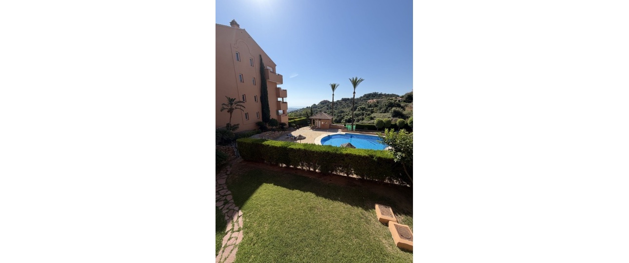 Rynek wtórny - apartment - Marbella - La Mairena