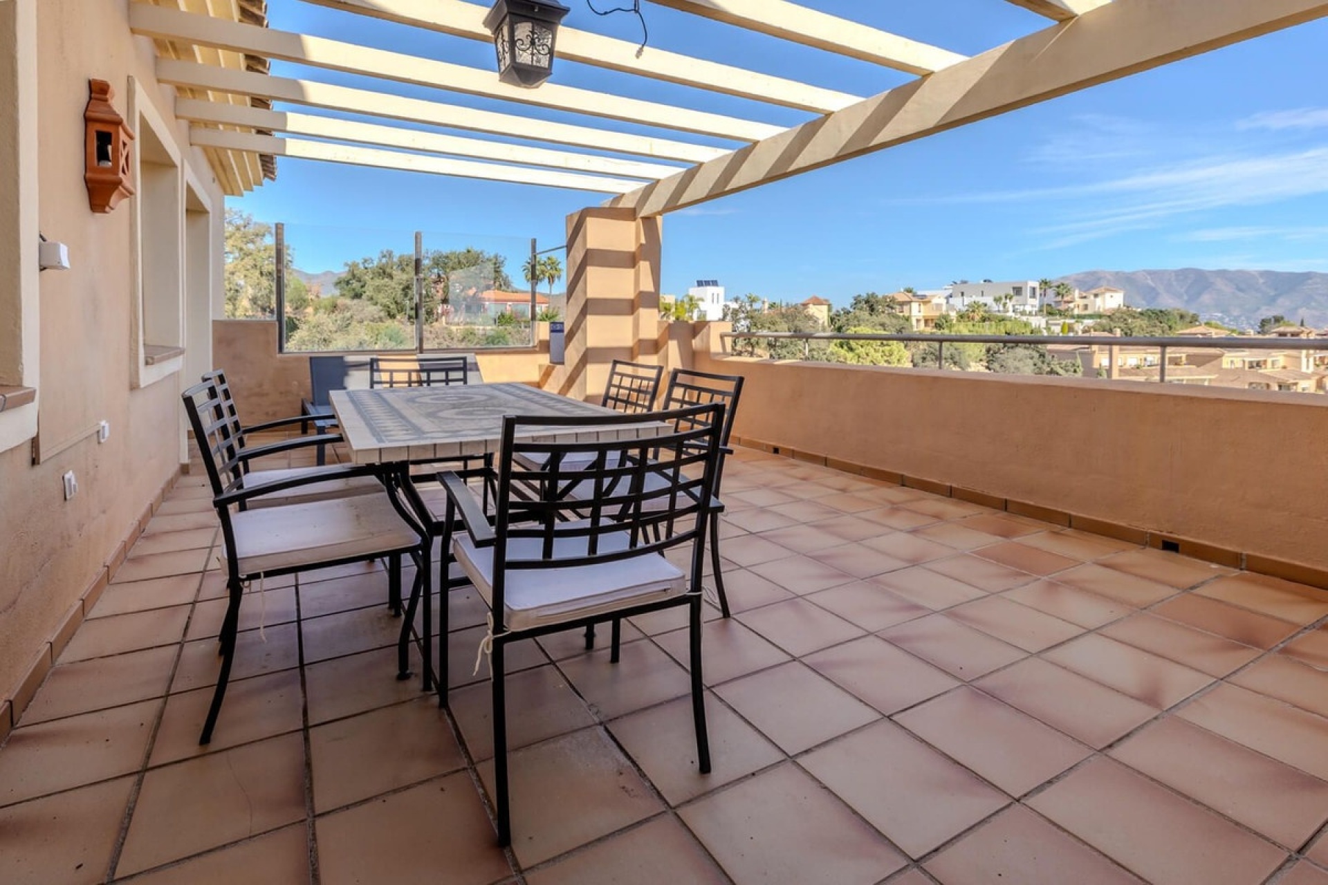 Rynek wtórny - apartment - Marbella - La Mairena