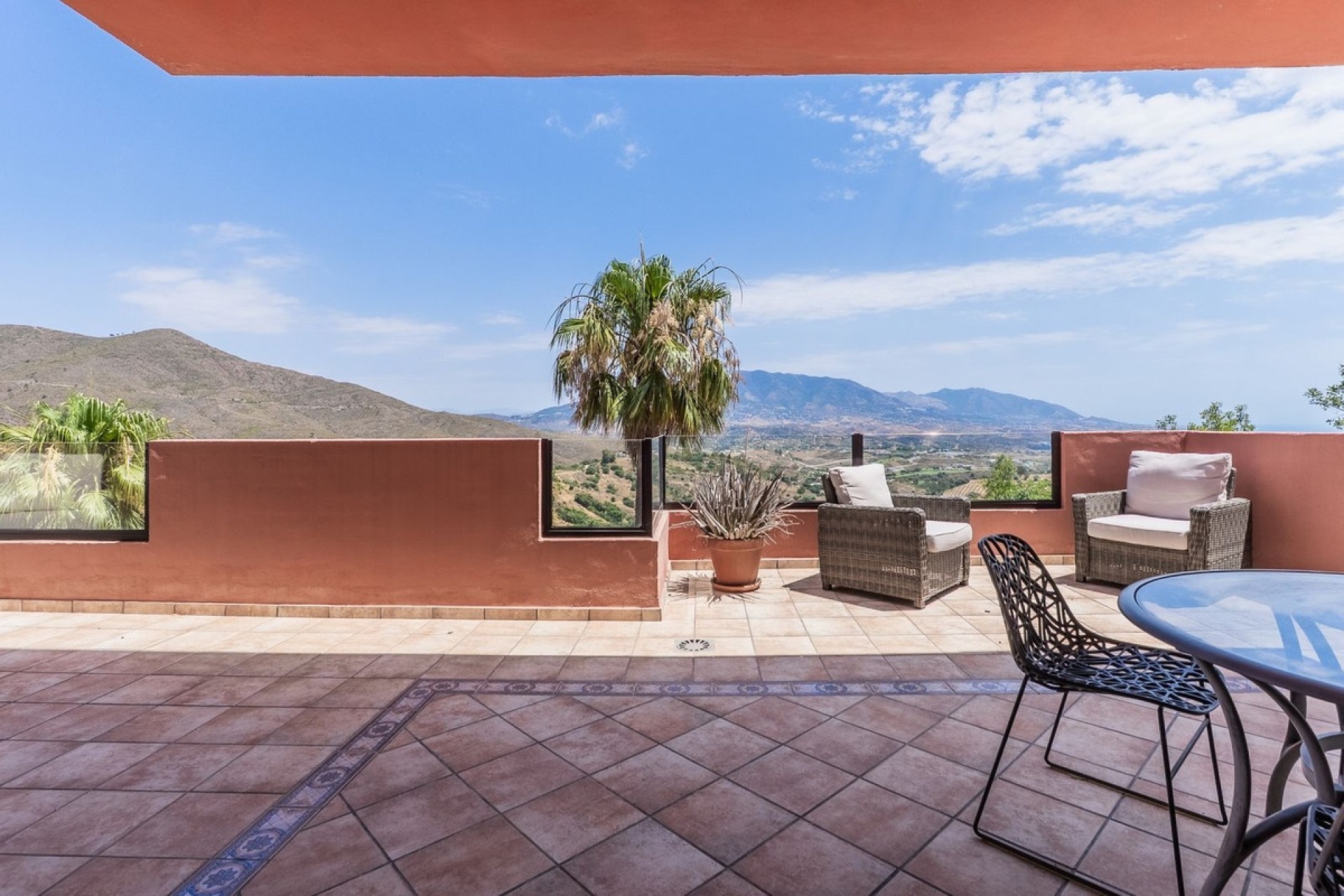 Rynek wtórny - apartment - Marbella - La Mairena