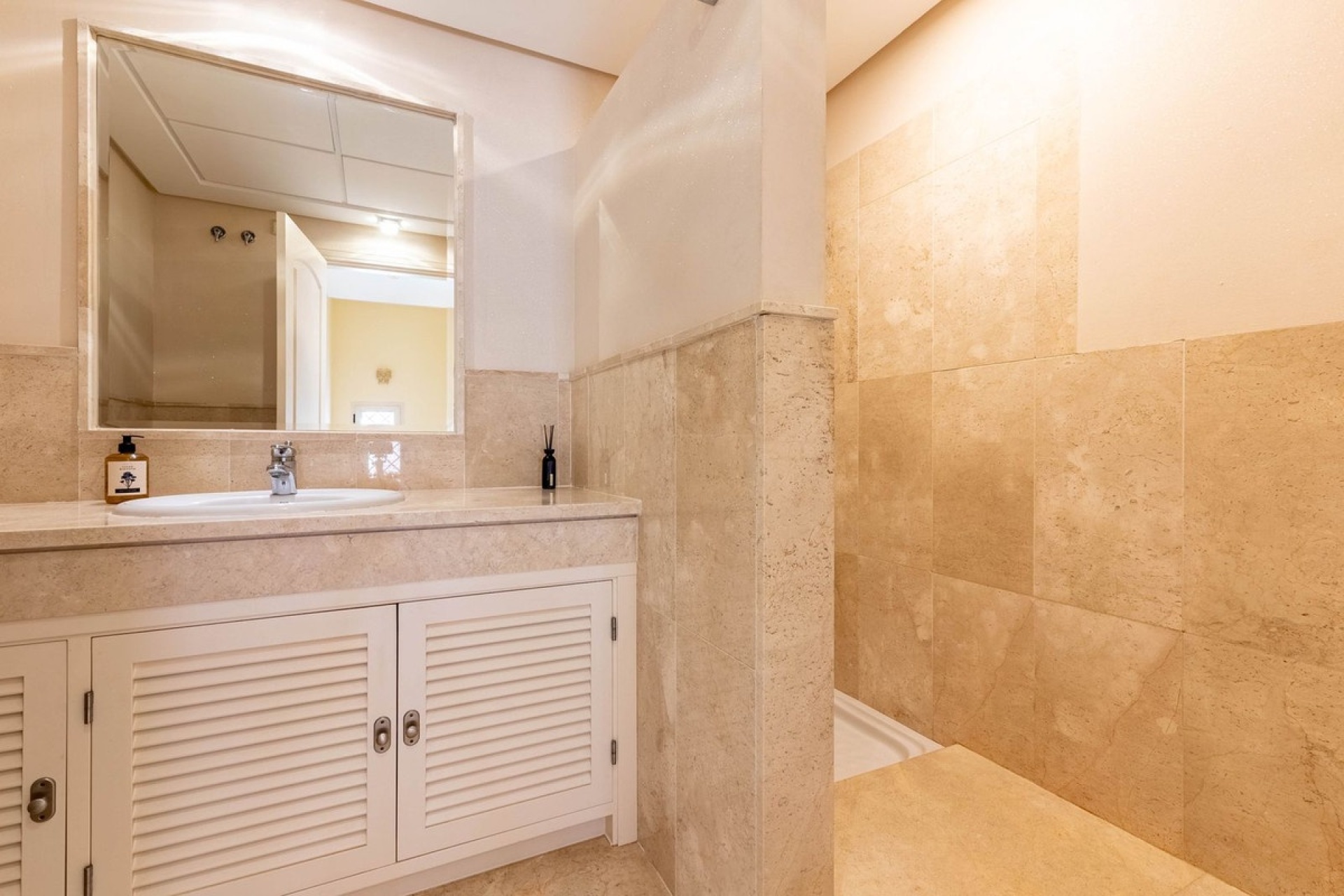 Rynek wtórny - apartment - Marbella - La Mairena