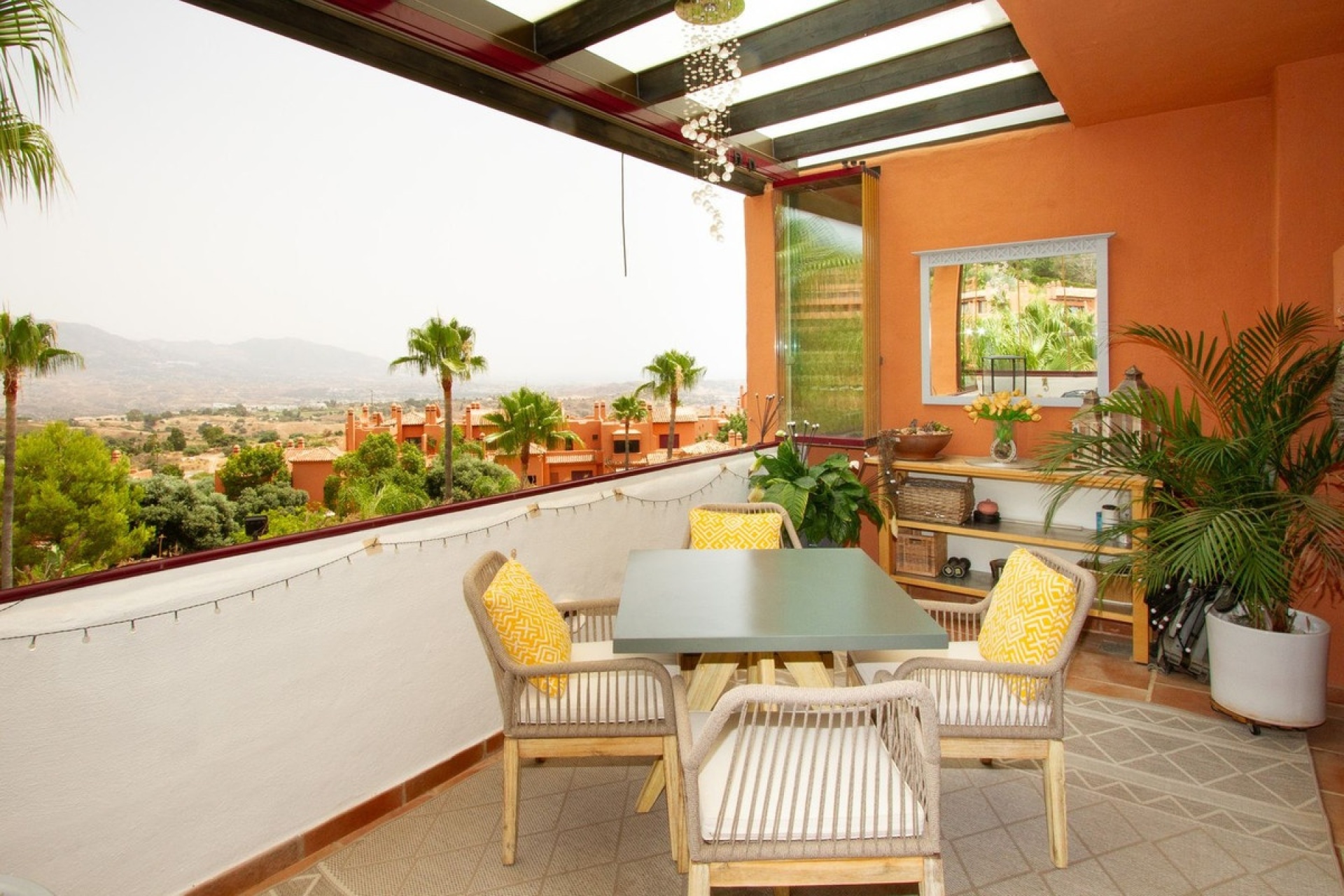 Rynek wtórny - apartment - Marbella - La Mairena