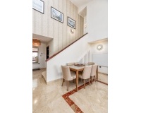 Rynek wtórny - apartment - Marbella - La Mairena