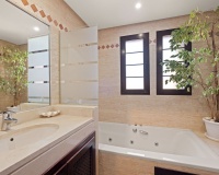 Rynek wtórny - apartment - Marbella - La Mairena