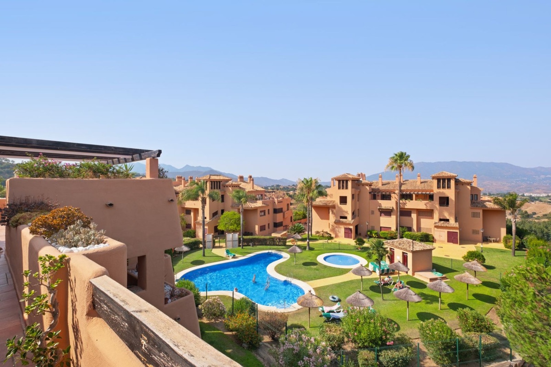 Rynek wtórny - apartment - Marbella - La Mairena