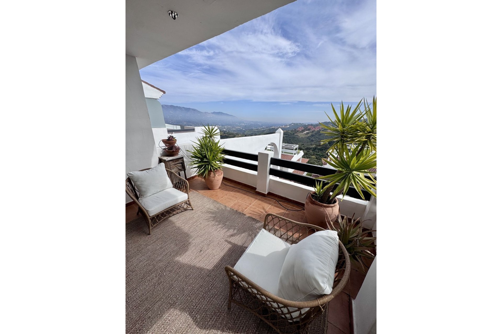 Rynek wtórny - apartment - Marbella - La Mairena