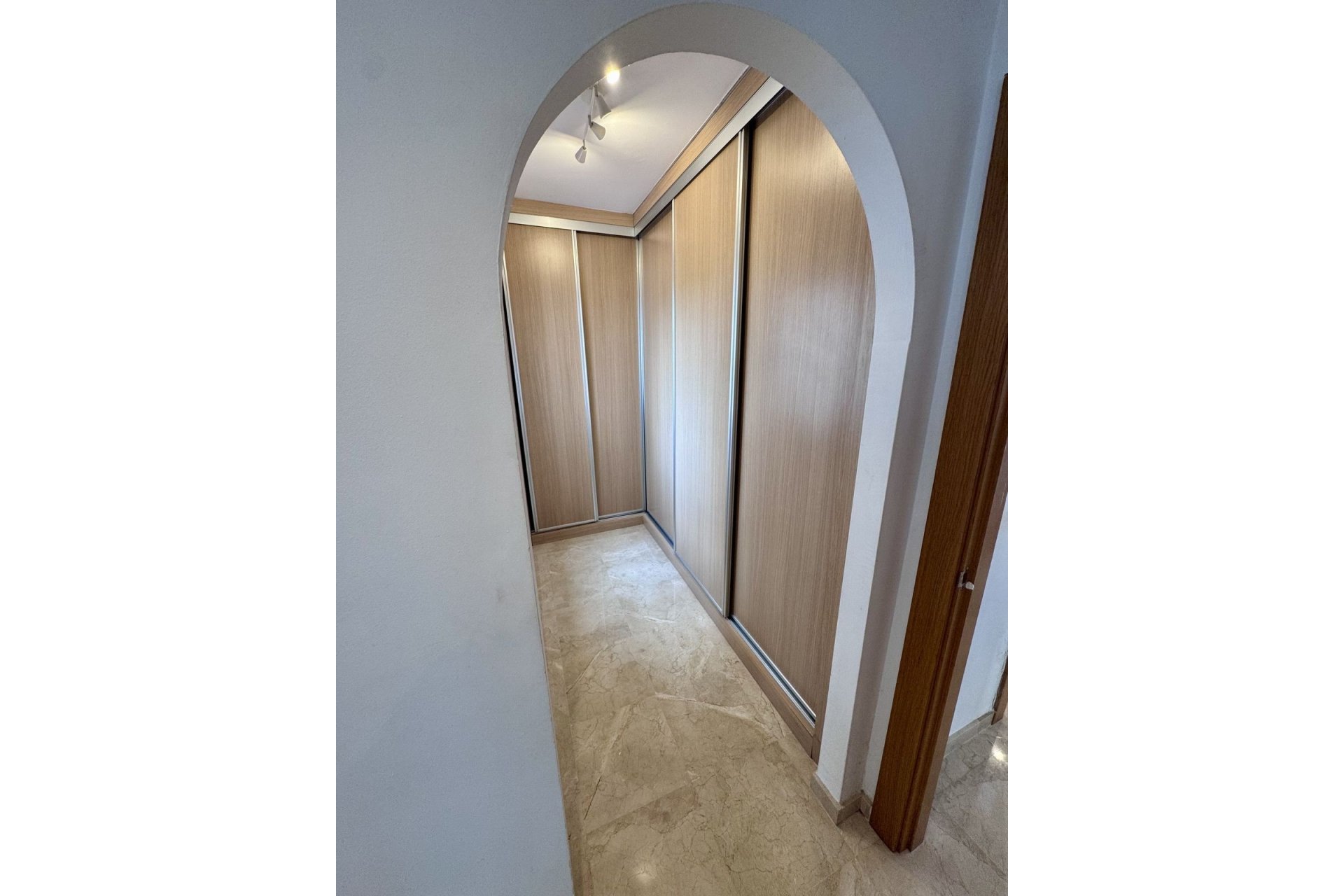 Rynek wtórny - apartment - Marbella - La Mairena