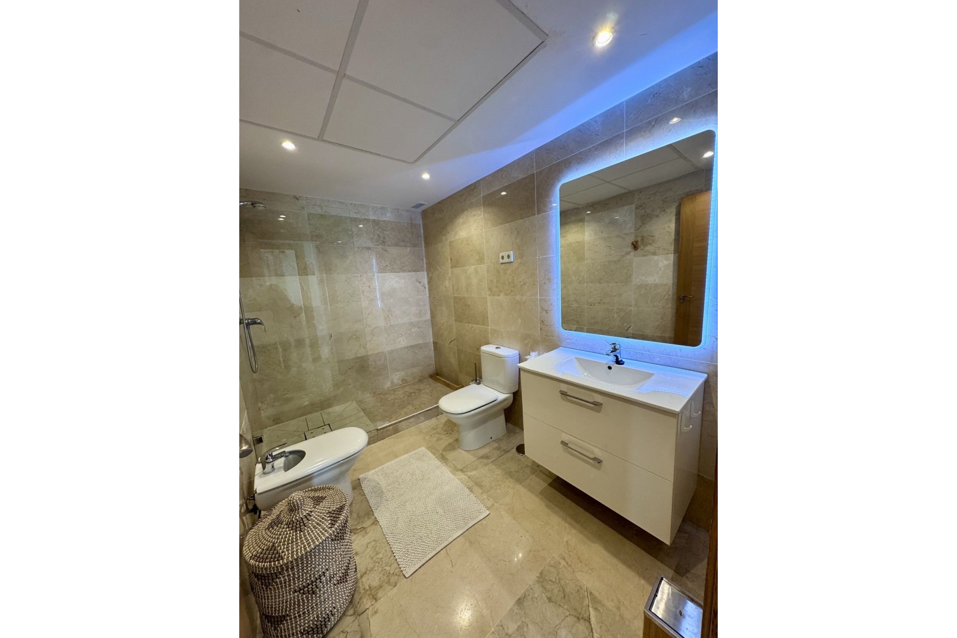 Rynek wtórny - apartment - Marbella - La Mairena