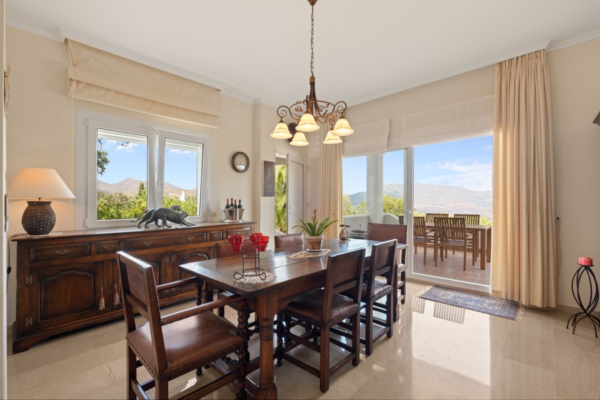 Rynek wtórny - apartment - Marbella - La Mairena