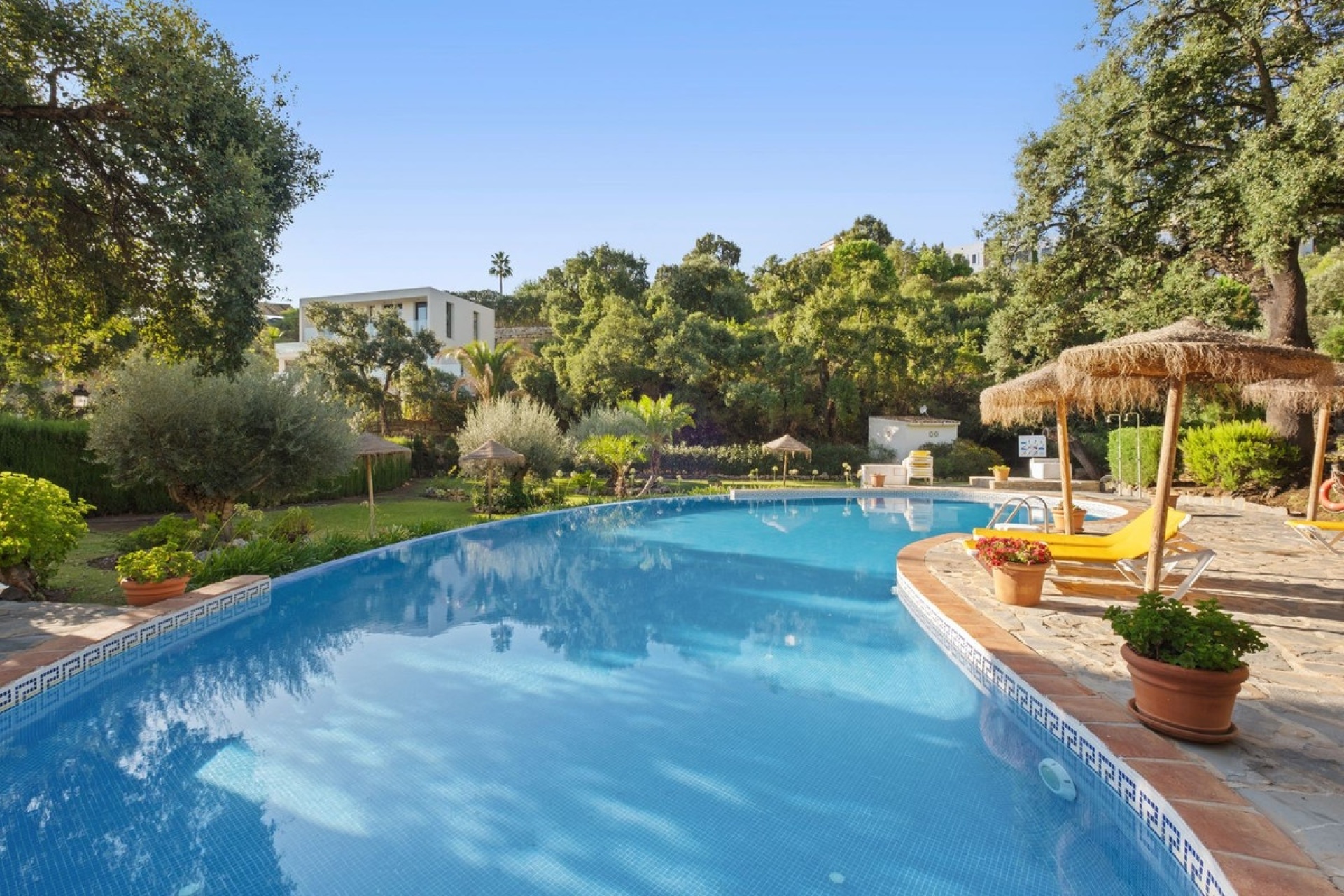 Rynek wtórny - apartment - Marbella - La Mairena