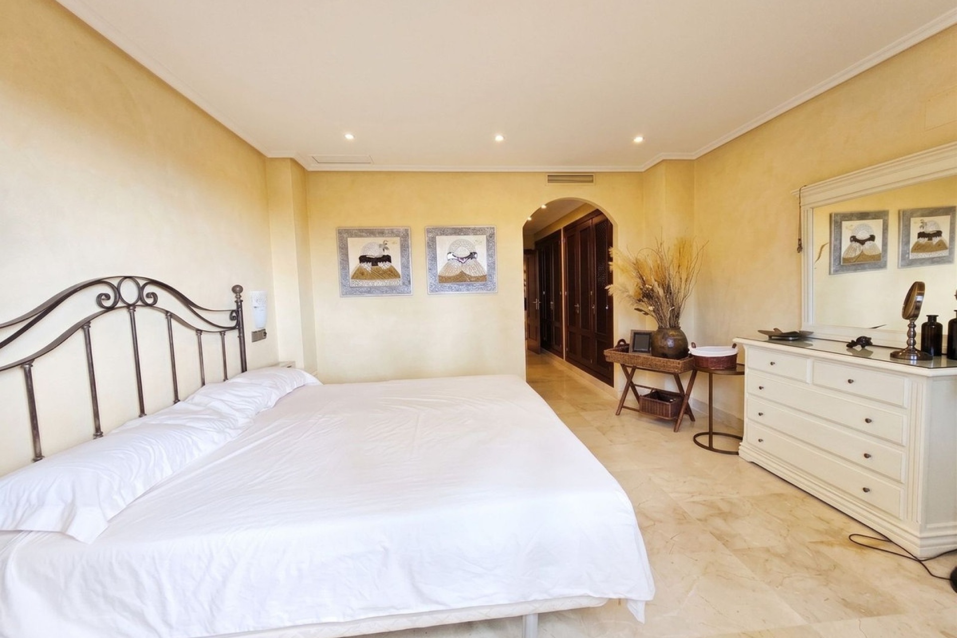 Rynek wtórny - apartment - Marbella - La Mairena