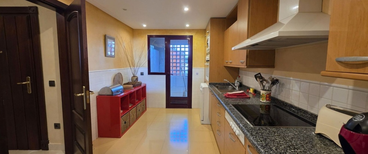 Rynek wtórny - apartment - Marbella - La Mairena