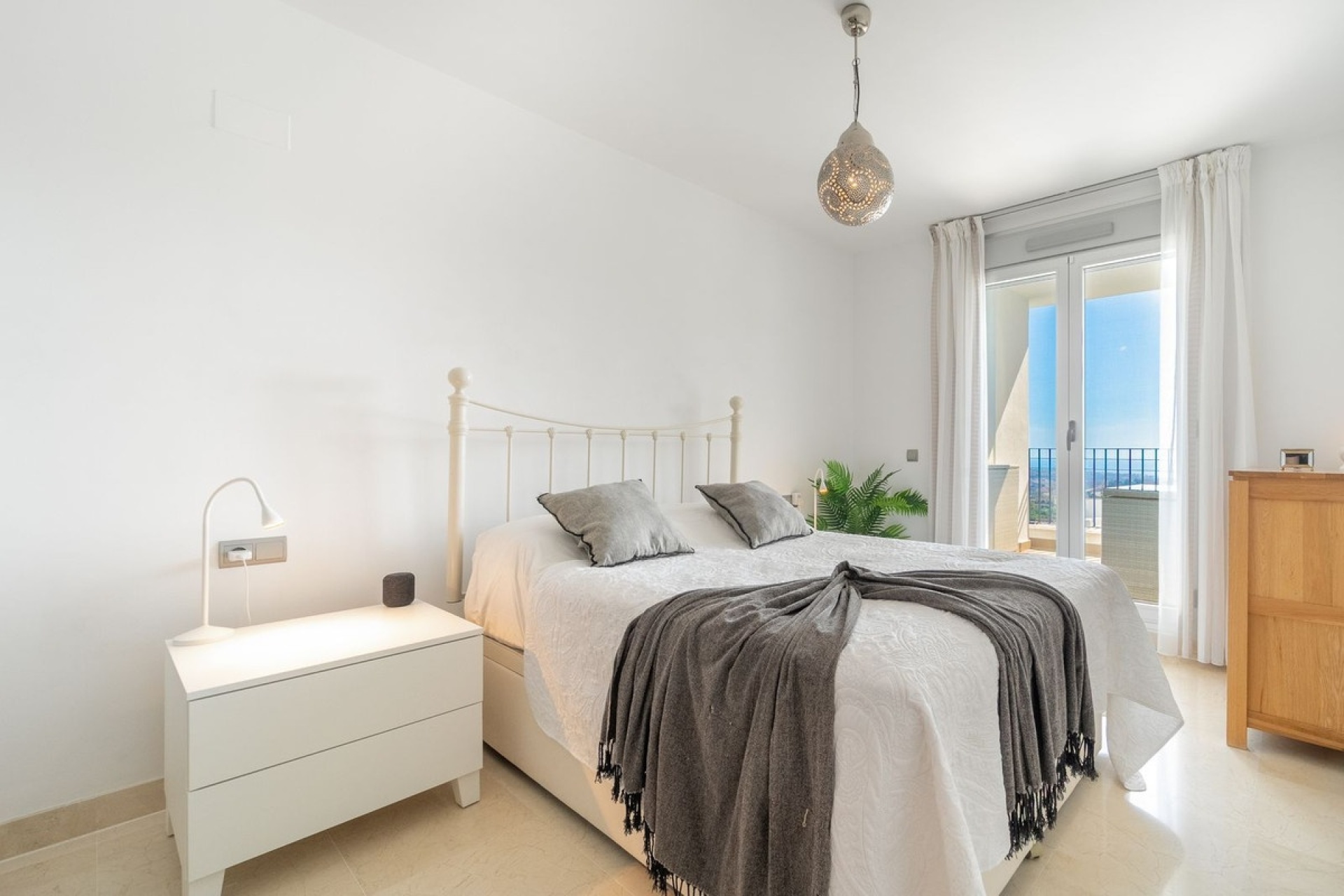 Rynek wtórny - apartment - Marbella - La Mairena