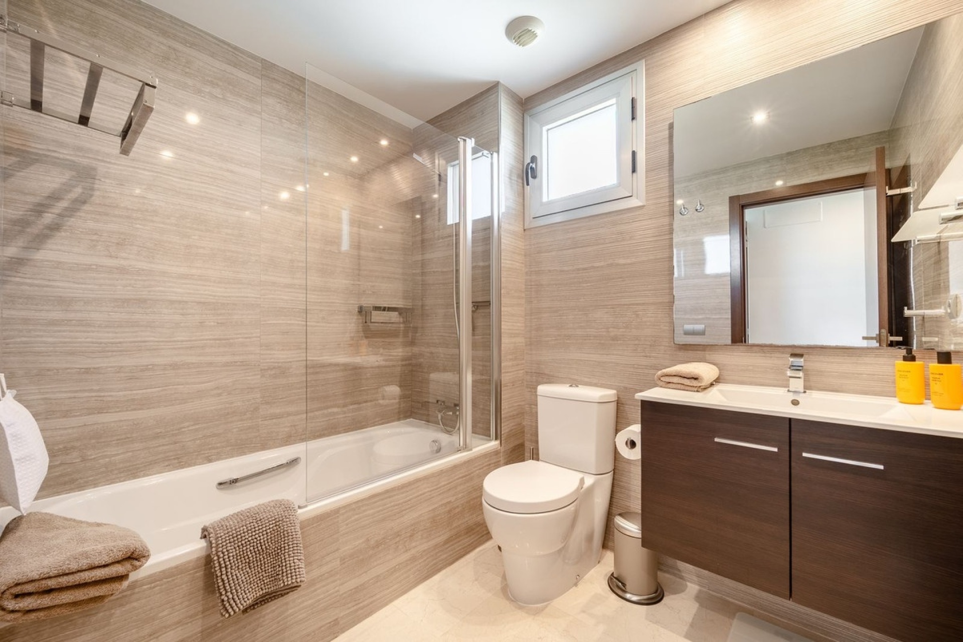Rynek wtórny - apartment - Marbella - La Mairena