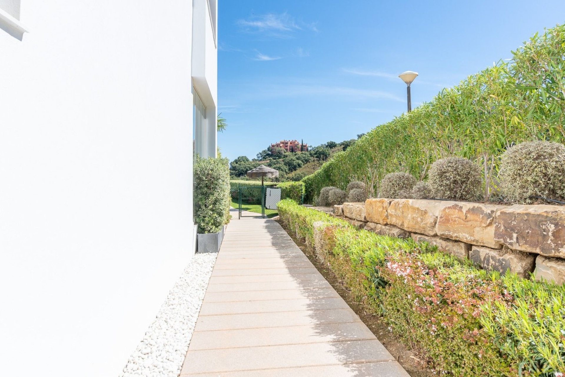 Rynek wtórny - apartment - Marbella - La Mairena