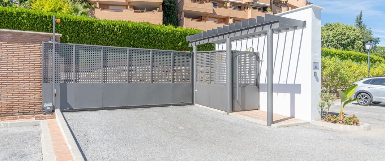Rynek wtórny - apartment - Marbella - La Mairena