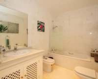 Rynek wtórny - apartment - Marbella - La Mairena
