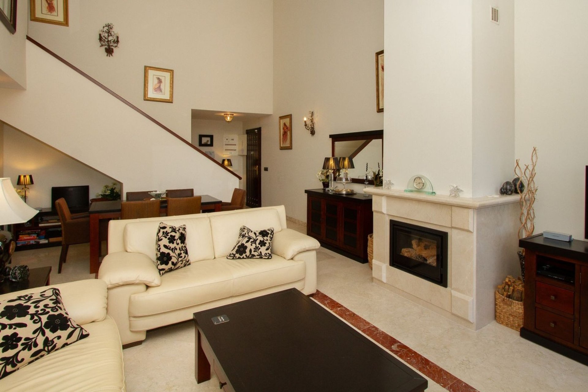 Rynek wtórny - apartment - Marbella - La Mairena