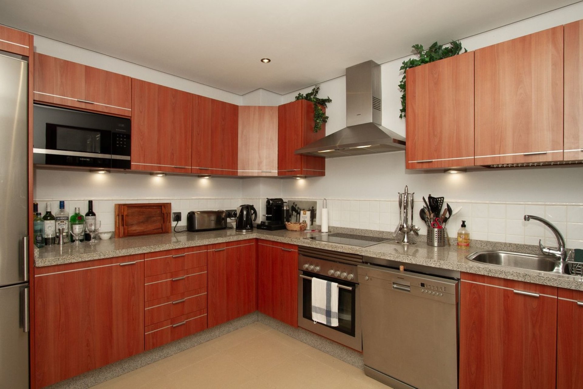 Rynek wtórny - apartment - Marbella - La Mairena