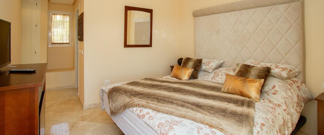Rynek wtórny - apartment - Marbella - La Mairena