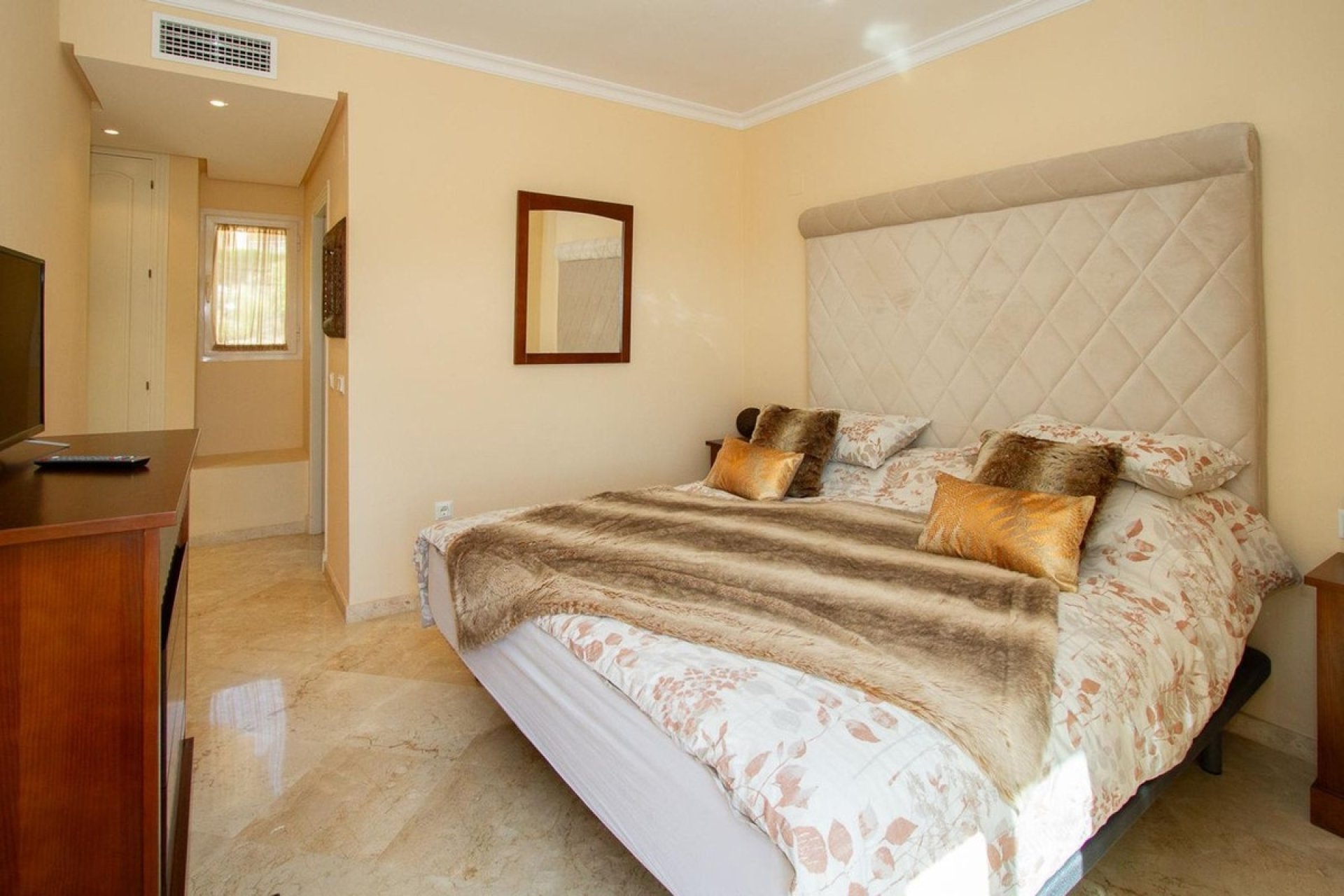 Rynek wtórny - apartment - Marbella - La Mairena