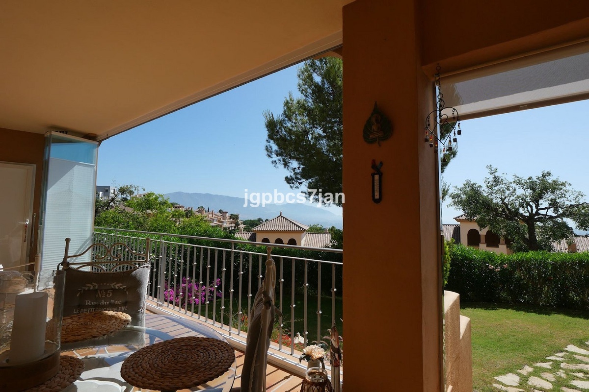 Rynek wtórny - apartment - Marbella - La Mairena