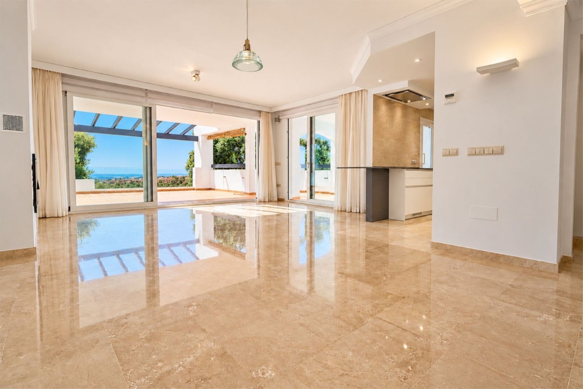 Rynek wtórny - apartment - Marbella - La Mairena