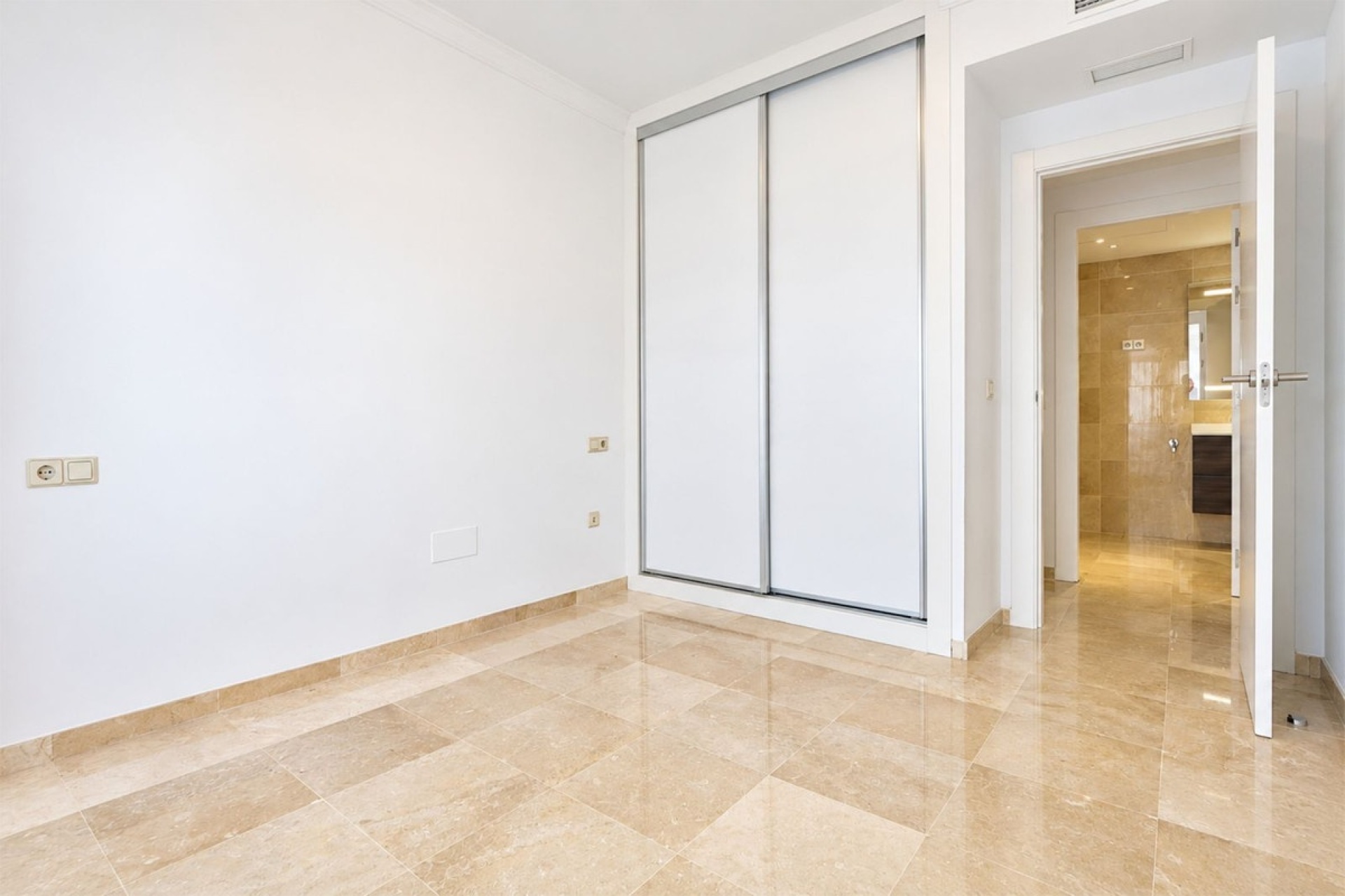 Rynek wtórny - apartment - Marbella - La Mairena