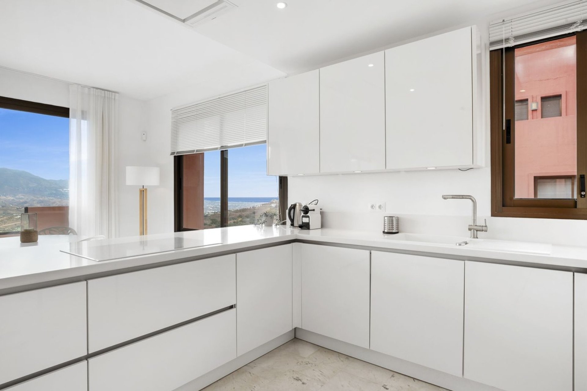 Rynek wtórny - apartment - Marbella - La Mairena