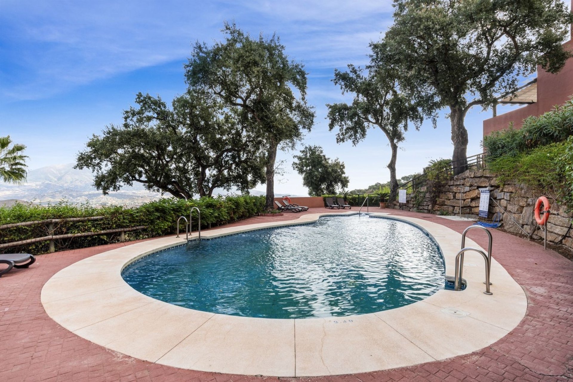 Rynek wtórny - apartment - Marbella - La Mairena
