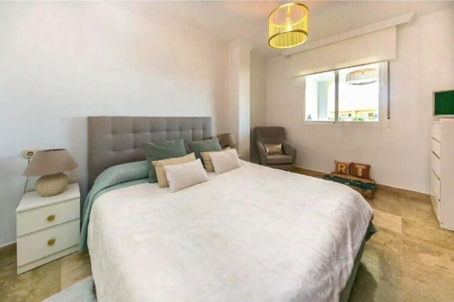 Rynek wtórny - apartment - Marbella - Las Brisas