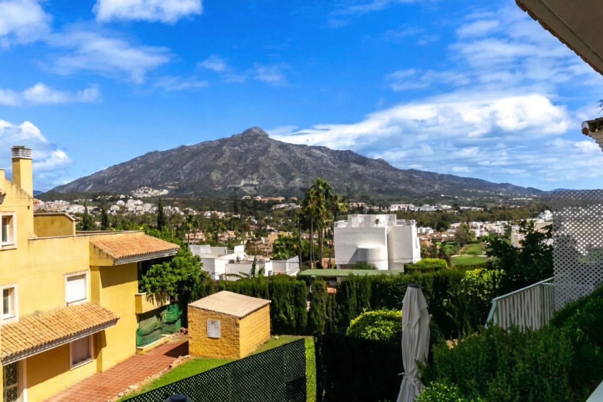 Rynek wtórny - apartment - Marbella - Las Brisas
