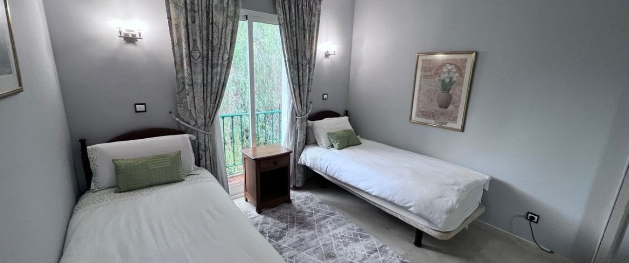 Rynek wtórny - apartment - Marbella - Las Chapas