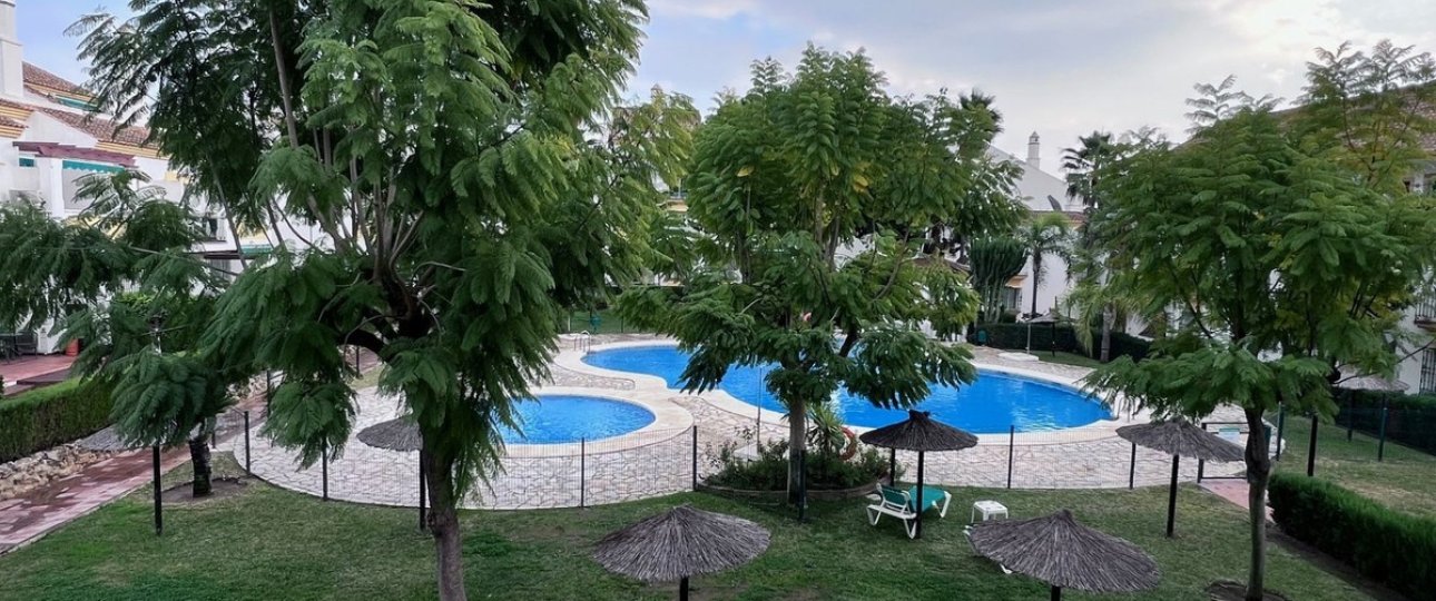 Rynek wtórny - apartment - Marbella - Las Chapas