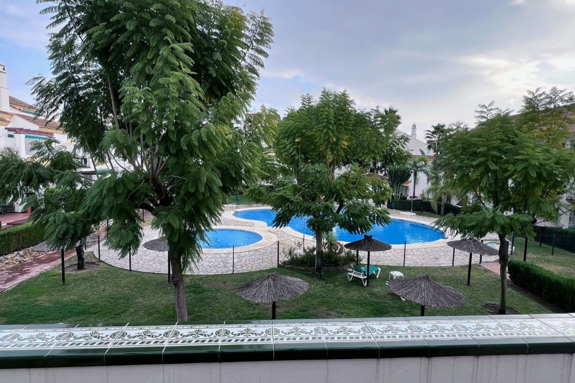 Rynek wtórny - apartment - Marbella - Las Chapas