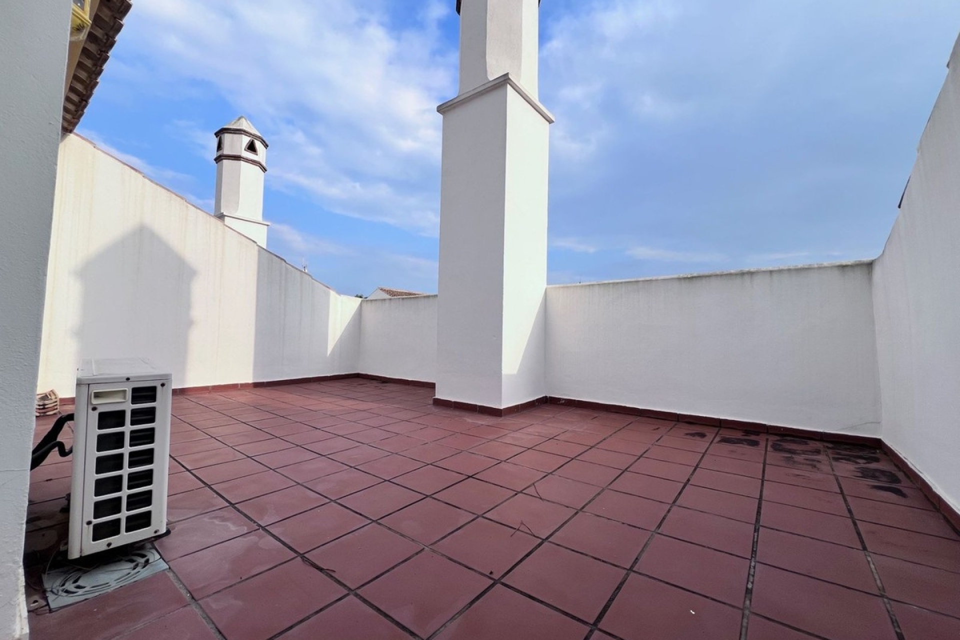 Rynek wtórny - apartment - Marbella - Las Chapas