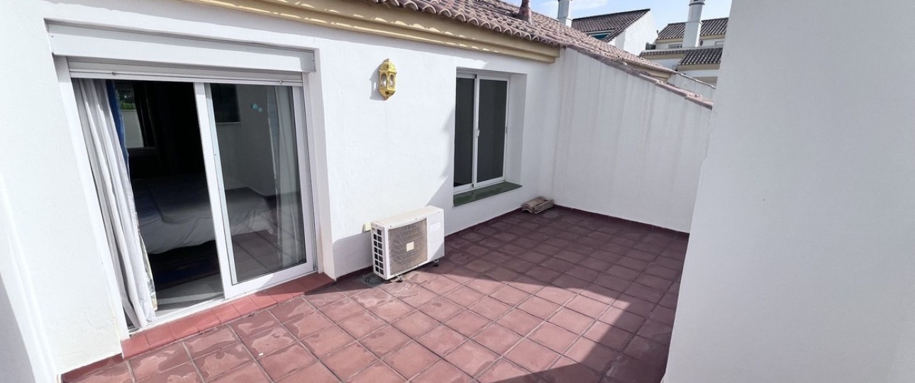 Rynek wtórny - apartment - Marbella - Las Chapas
