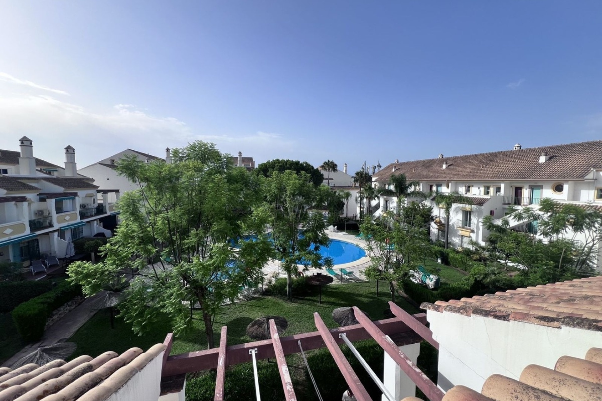 Rynek wtórny - apartment - Marbella - Las Chapas