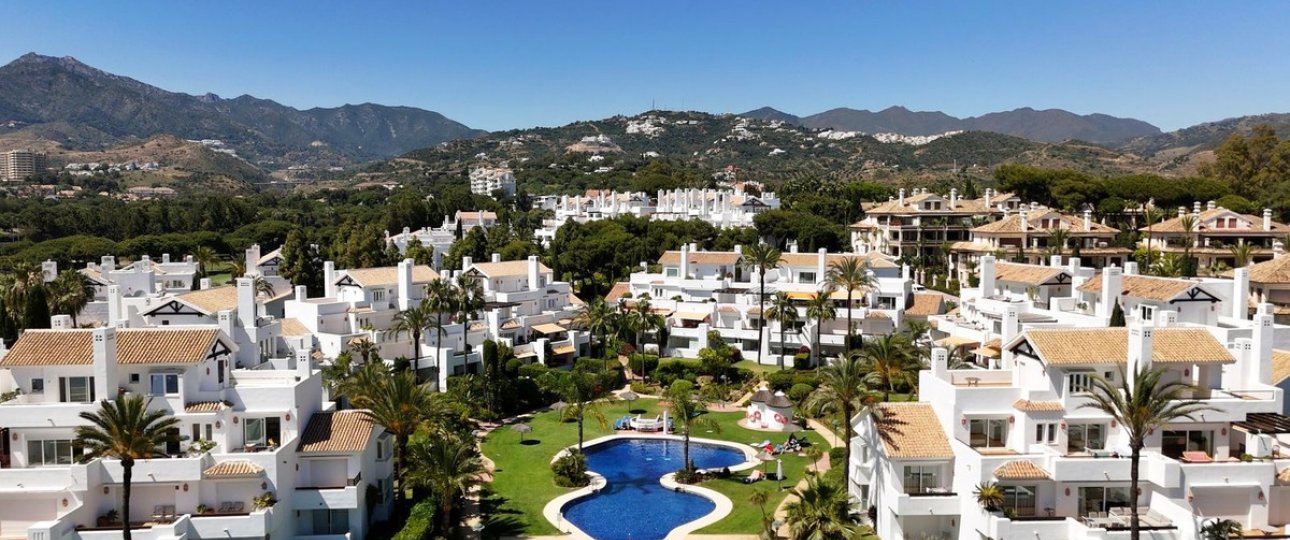 Rynek wtórny - apartment - Marbella - Los Monteros
