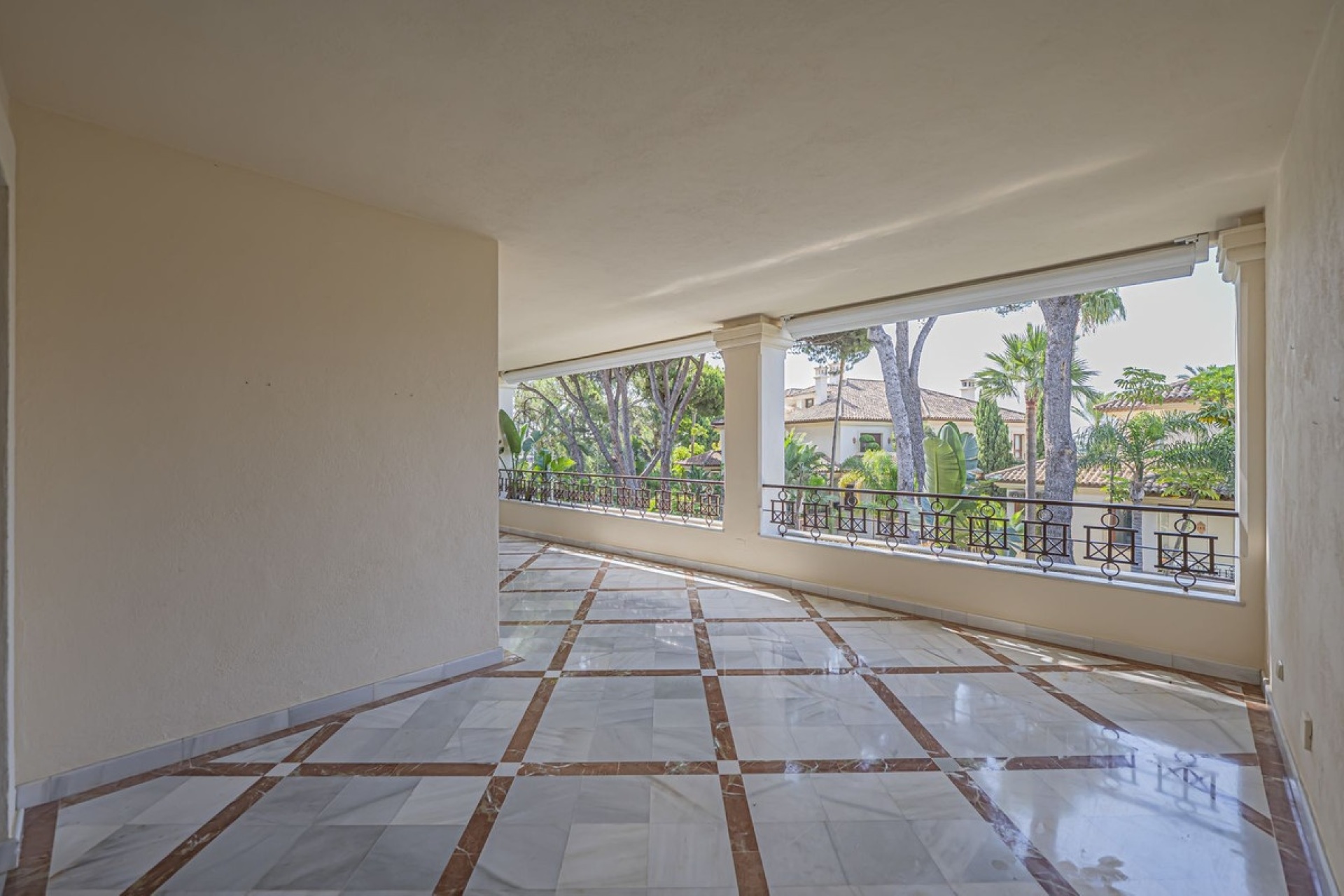 Rynek wtórny - apartment - Marbella - Los Monteros