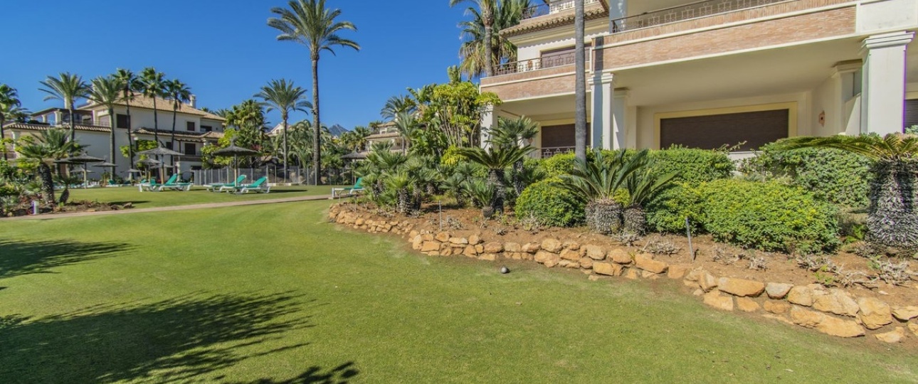 Rynek wtórny - apartment - Marbella - Los Monteros
