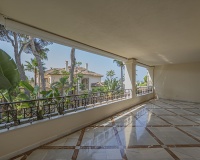 Rynek wtórny - apartment - Marbella - Los Monteros