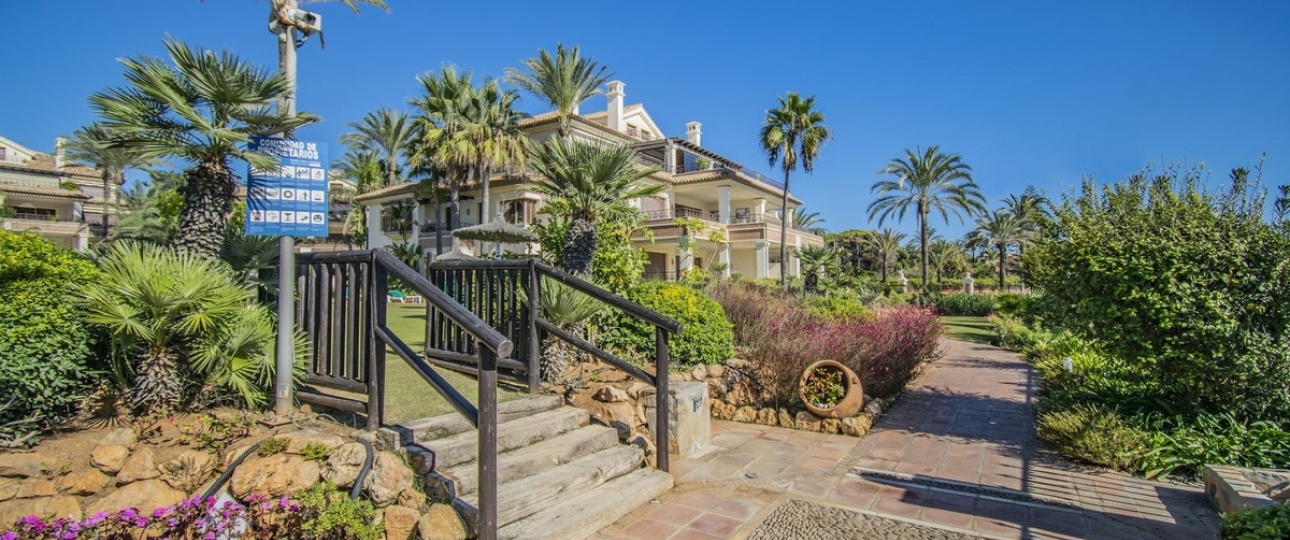 Rynek wtórny - apartment - Marbella - Los Monteros
