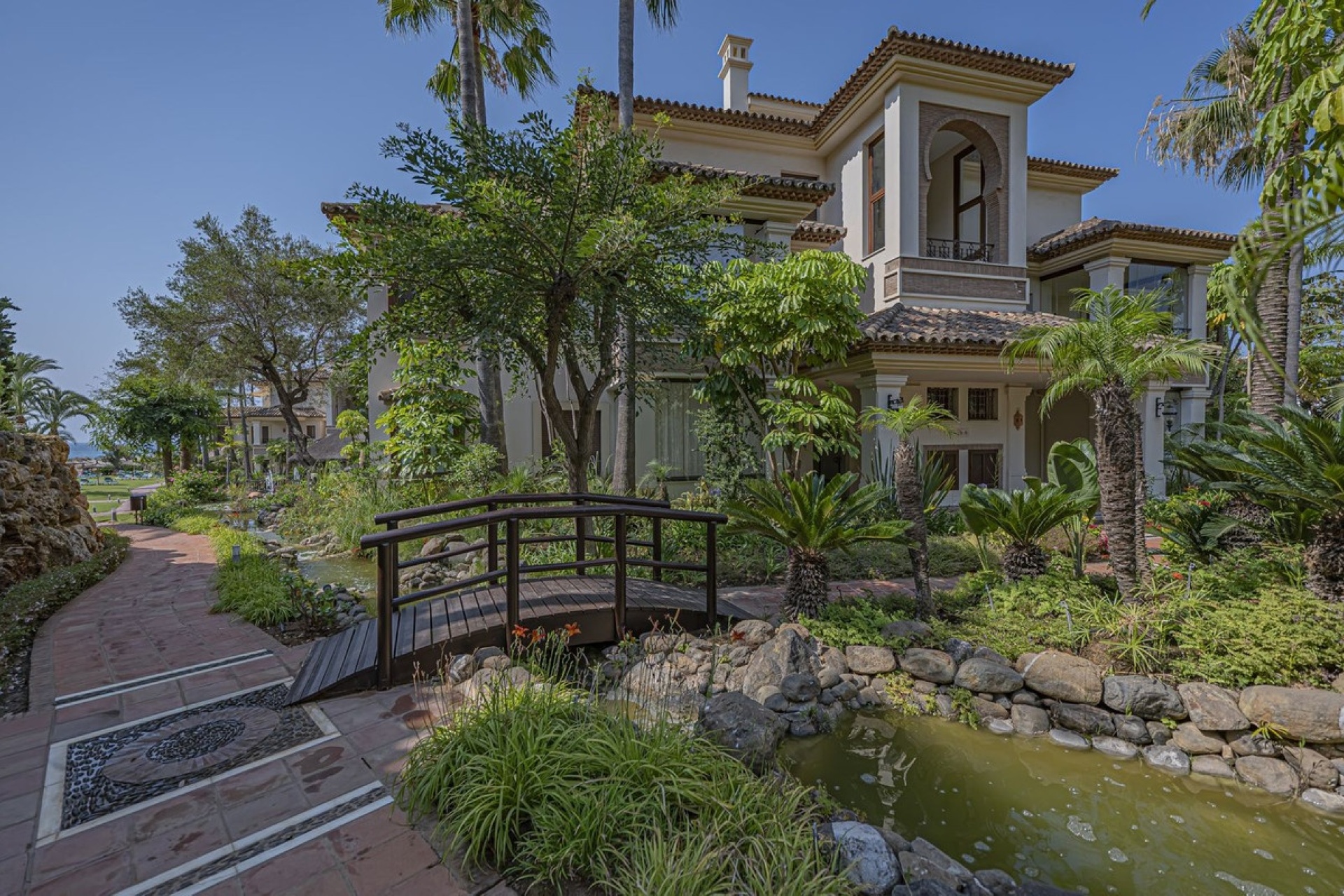 Rynek wtórny - apartment - Marbella - Los Monteros
